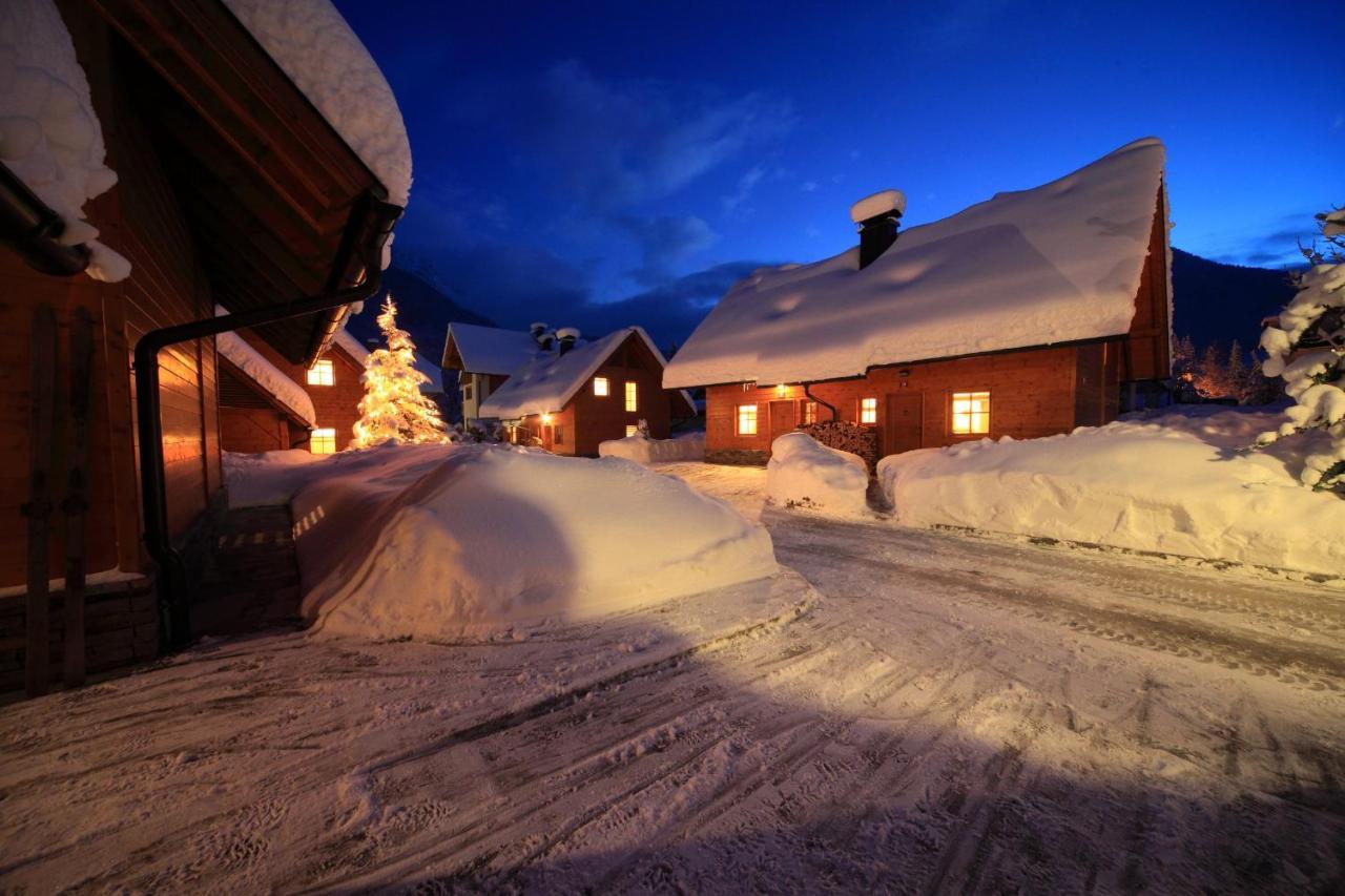 Kronau Chalet Resort Kranjska Gora Exterior foto