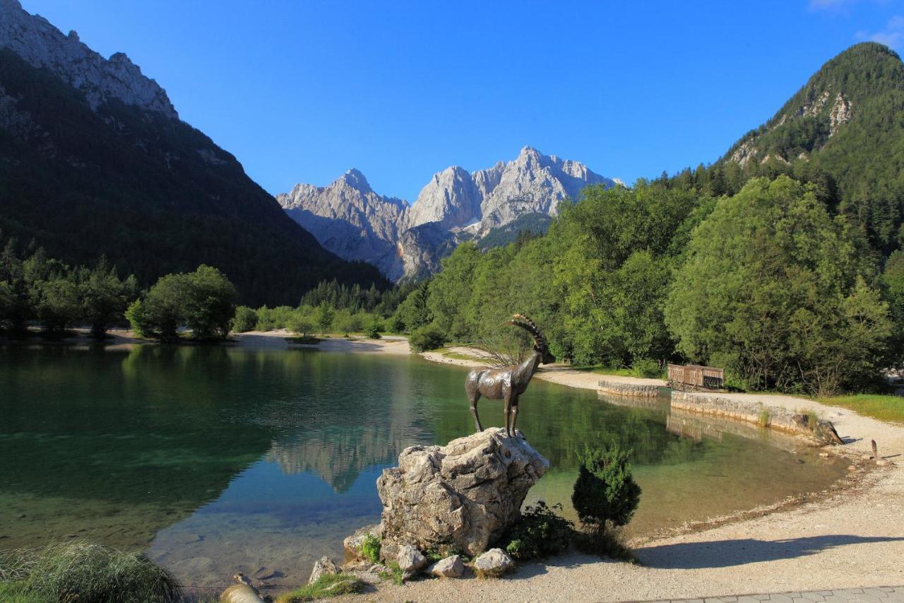 Kronau Chalet Resort Kranjska Gora Exterior foto
