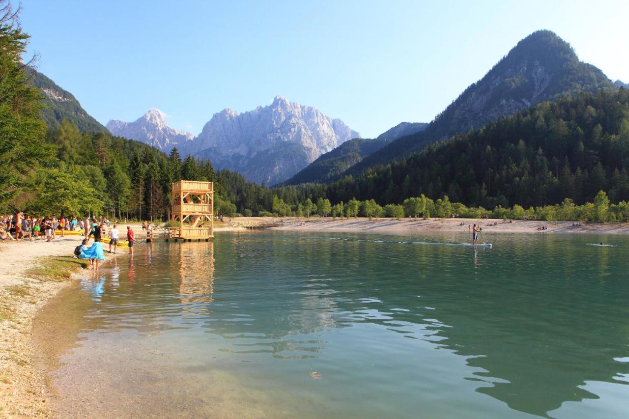 Kronau Chalet Resort Kranjska Gora Exterior foto